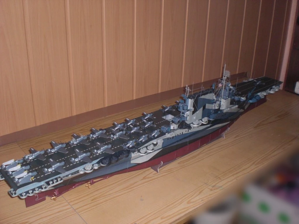 Model Kit Uss Iowa - Maßstab 1:200 USS Saratoga (CV-3) Flugzeugträger
